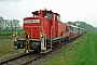 Krauss-Maffei 18631 - Pfalzbahn "364 869-8"
04.04.2014 - Mannheim, Altrheinhafen
Peter Weinsheimer