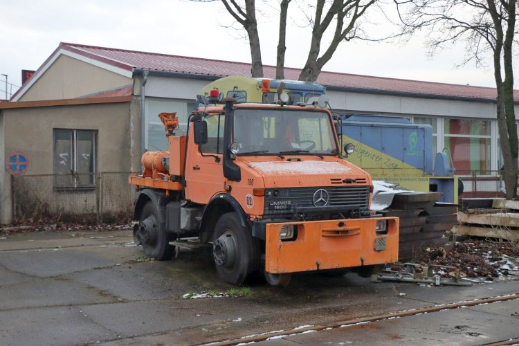 ZWEIWEG 1609 - OLA "SN-MB 790"